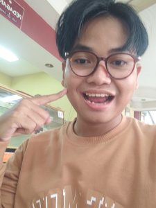 Foto Pembuat Semasa Hidup